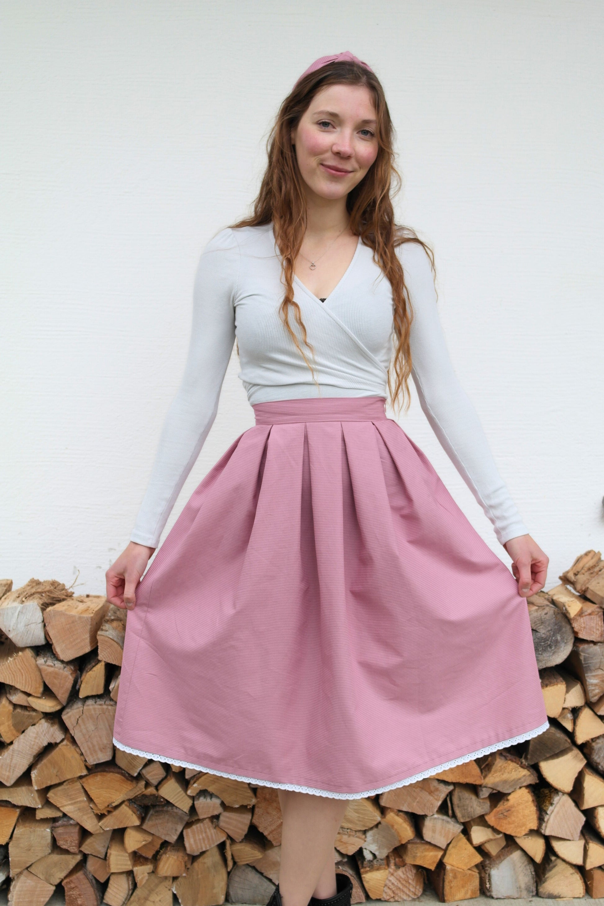 Trachtenrock mit Spitze